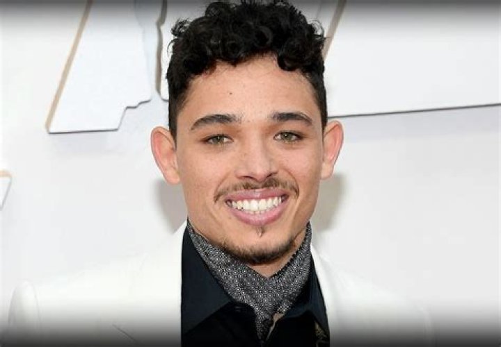 Anthony Ramos Age, Bio, Birthday, Family, Net Worth National Today