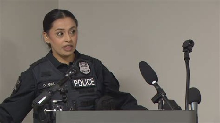 How officers catch local online predators