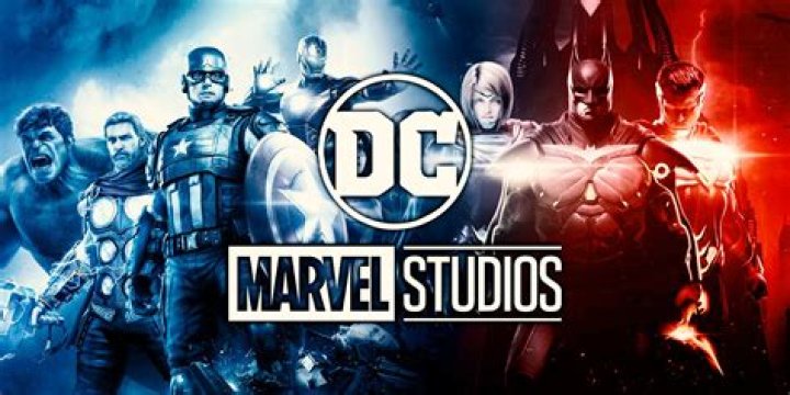 It's Marvel Vs. DC In A Chess Game
