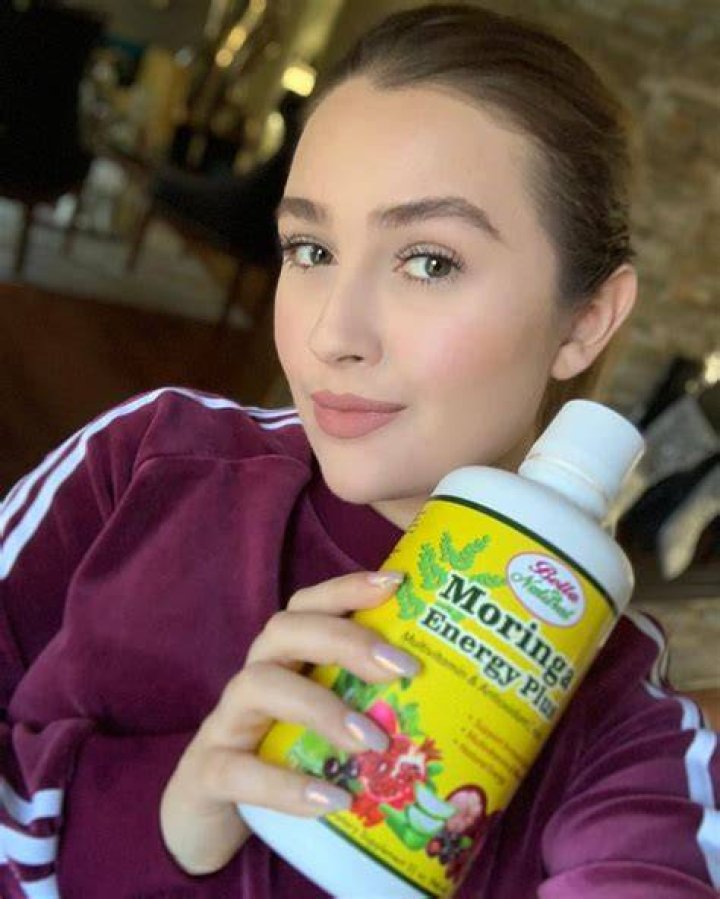 Kenia Ontiveros Bio Age, Wiki, Net worth, Height, Biography, Married
